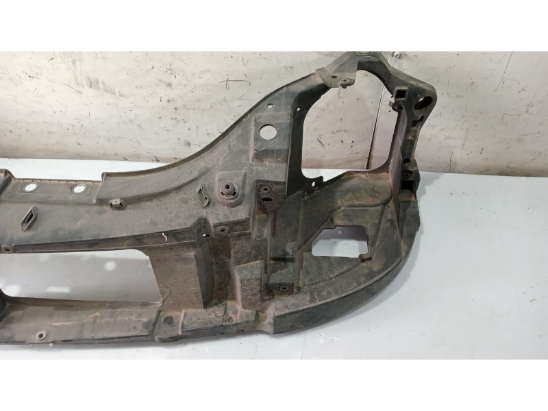 Recambio de panel frontal para nissan interstar (x70) referencia OEM IAM 6250000QAB  