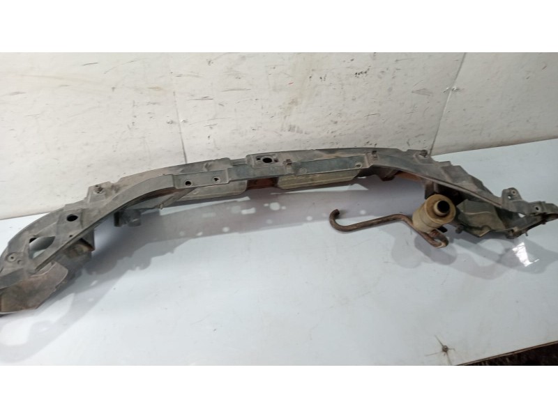 Recambio de panel frontal para nissan interstar (x70) referencia OEM IAM 6250000QAB  