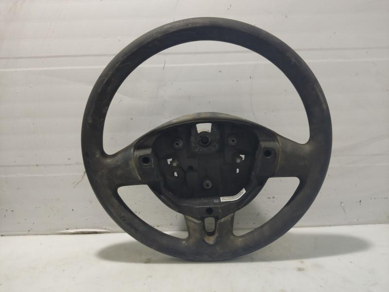 Recambio de volante para nissan interstar (x70) referencia OEM IAM 8200455669  