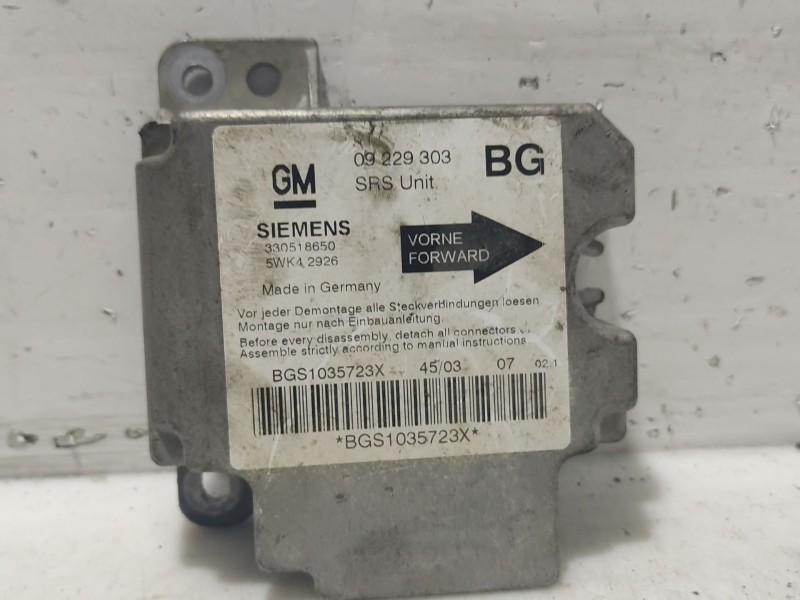 Recambio de centralita airbag para opel zafira a referencia OEM IAM 330518650 09229303 5WK42926