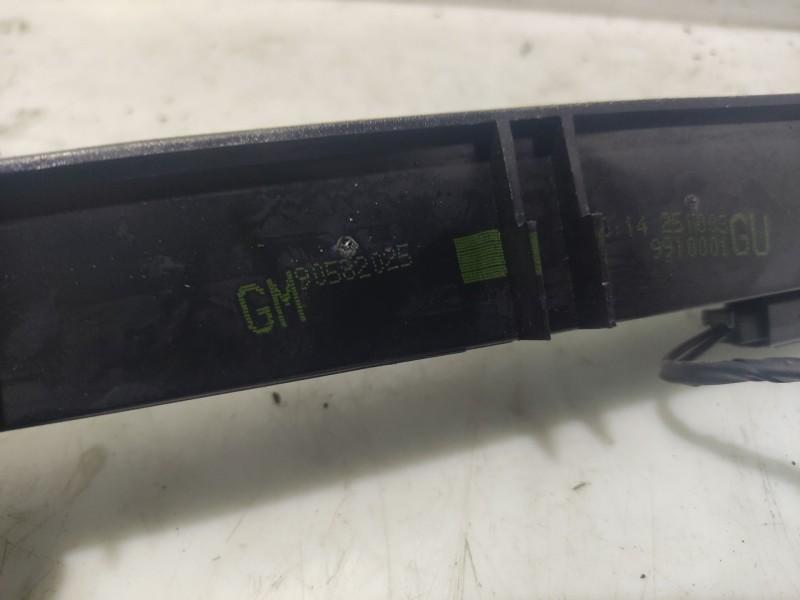 Recambio de luz central de freno para opel zafira a referencia OEM IAM 90582025  