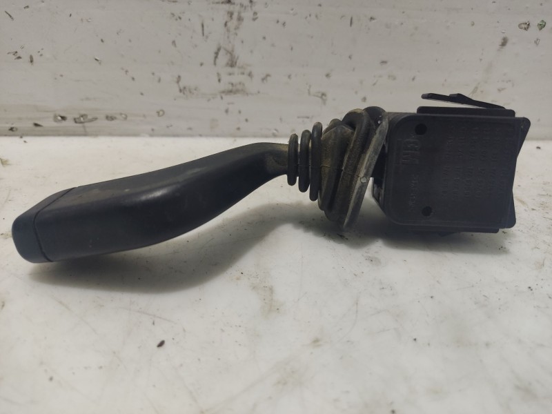 Recambio de mando intermitentes para opel zafira a referencia OEM IAM 90560990  