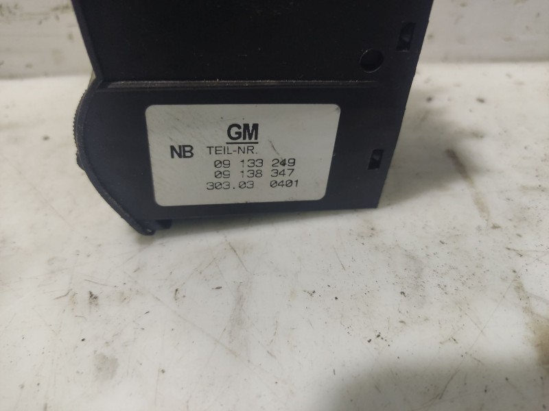 Recambio de mando luces para opel zafira a referencia OEM IAM 09133249 09138347 