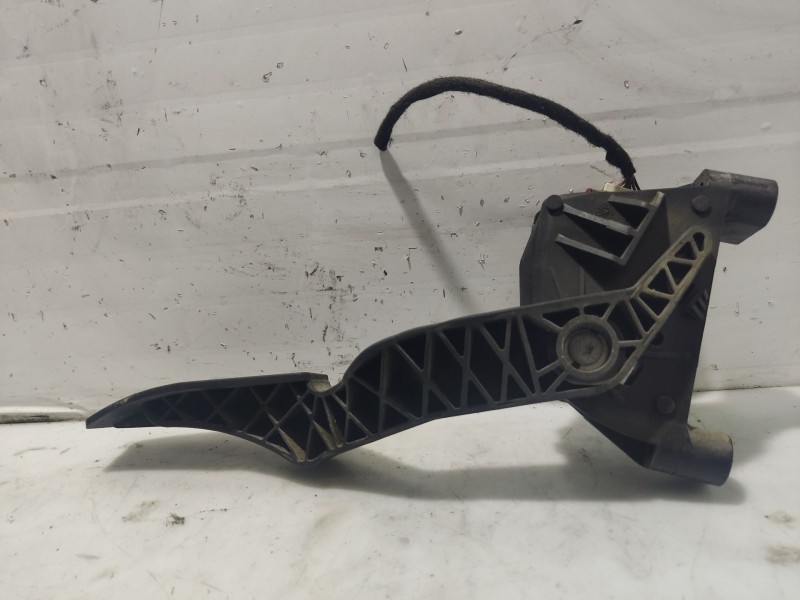 Recambio de pedal acelerador para opel zafira a referencia OEM IAM 9202341 6PV00811400 
