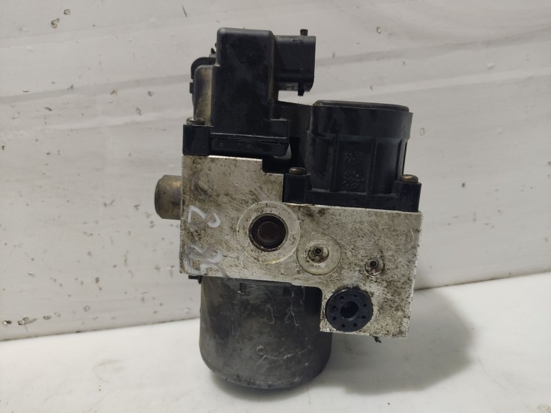 Recambio de abs para nissan almera ii (n16) 2.2 di referencia OEM IAM 11000041061 476604m520 0130108099