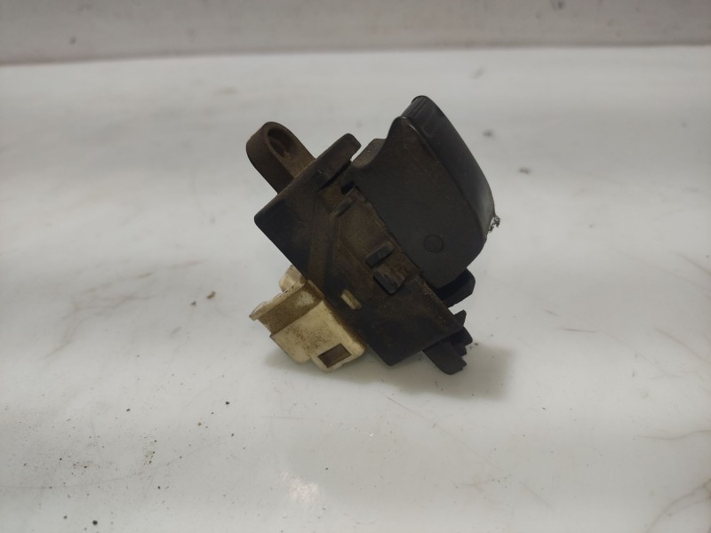 Recambio de mando elevalunas trasero izquierdo para nissan almera ii (n16) 2.2 di referencia OEM IAM 82961BM700  
