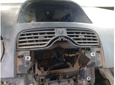 Recambio de aireador central para renault kangoo express (fw0/1_) 1.5 dci 70 (fw0a, kw0v) referencia OEM IAM 7701068124 77010681