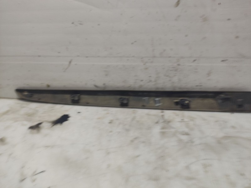 Recambio de moldura para renault scénic ii (jm0/1_) 1.5 dci (jm0f) referencia OEM IAM 8200136735  