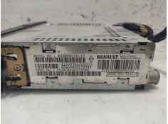 Recambio de sistema audio / radio cd para renault scénic ii (jm0/1_) 1.5 dci (jm0f) referencia OEM IAM 8200300859   2