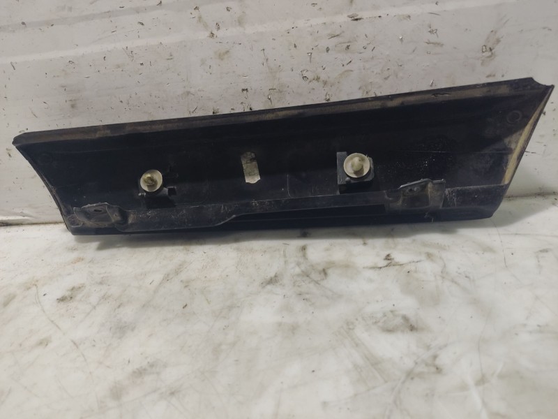 Recambio de moldura para renault scénic ii (jm0/1_) 1.5 dci (jm0f) referencia OEM IAM 8200140172  