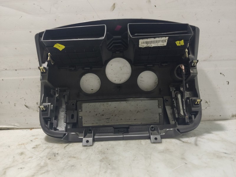 Recambio de moldura para renault scénic ii (jm0/1_) 1.5 dci (jm0f) referencia OEM IAM 8200140713  