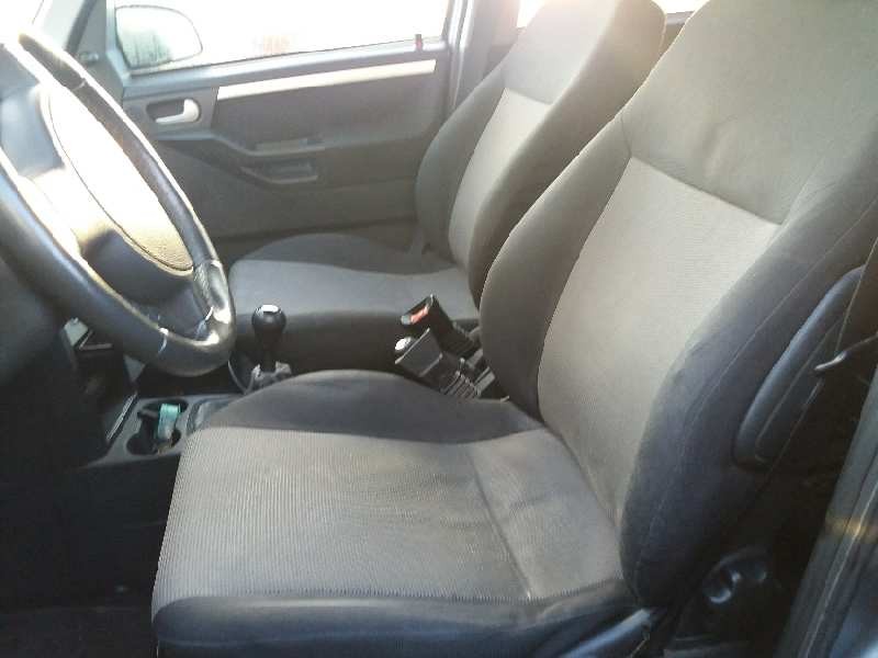 opel meriva 1.7 16v cdti   |   0.03 - ... | 2003 | 101 cv / 74 kw del año 2003