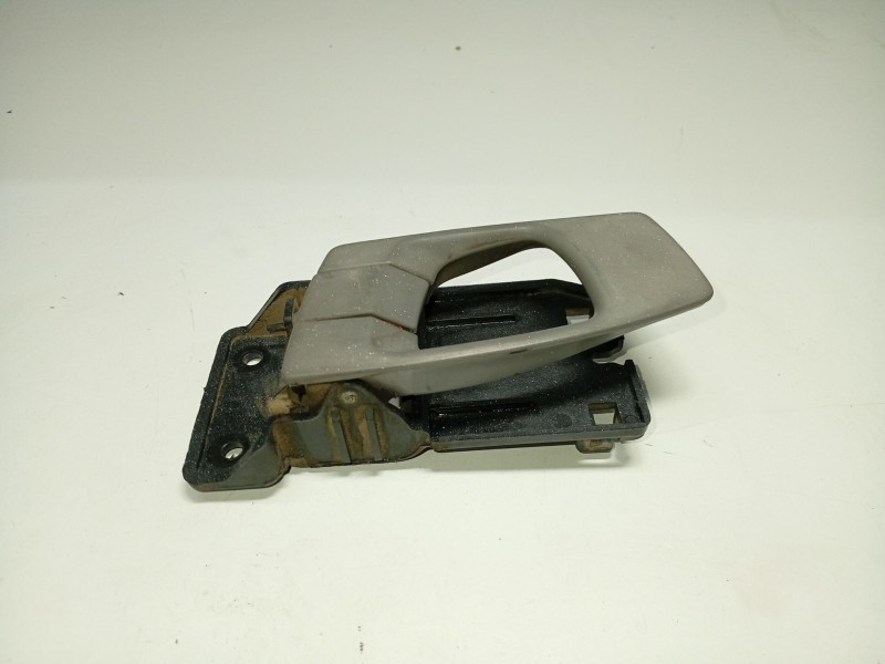 Recambio de maneta interior trasera derecha para kia carens i monospace (fc, fj) 2.0 crdi referencia OEM IAM 0K2FA5833144  