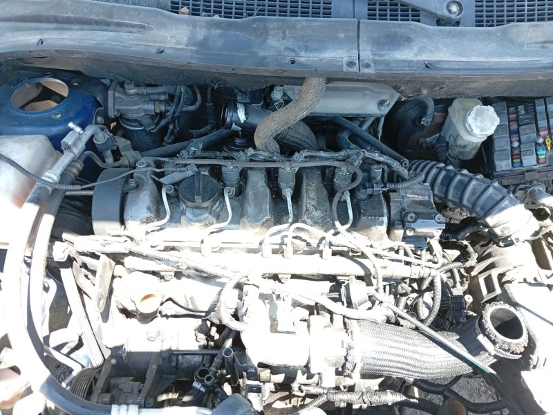 Recambio de culata para kia carens i monospace (fc, fj) 2.0 crdi referencia OEM IAM 2210027902  