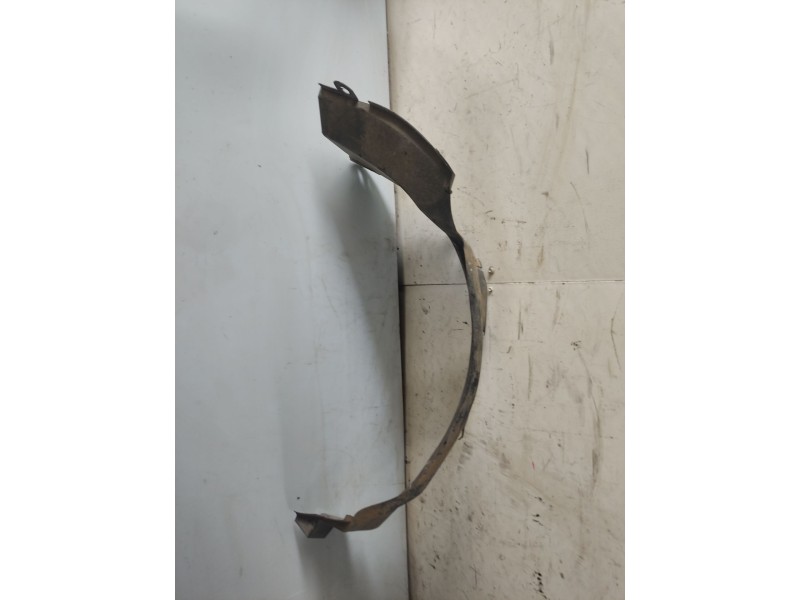 Recambio de paso de rueda delantero izquierdo para nissan interstar (x70) referencia OEM IAM 6382300QAD  