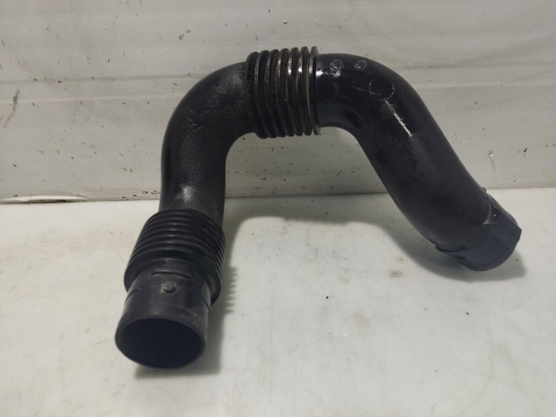 Recambio de tubo para nissan interstar (x70) referencia OEM IAM 8200261961  