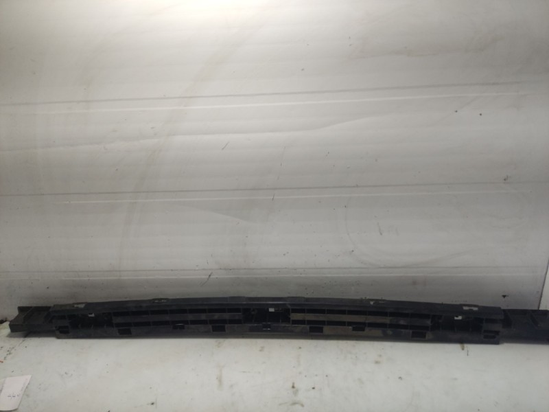 Recambio de moldura para nissan interstar (x70) referencia OEM IAM 8200346735  