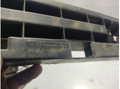 Recambio de moldura para nissan interstar (x70) referencia OEM IAM 8200346735   2