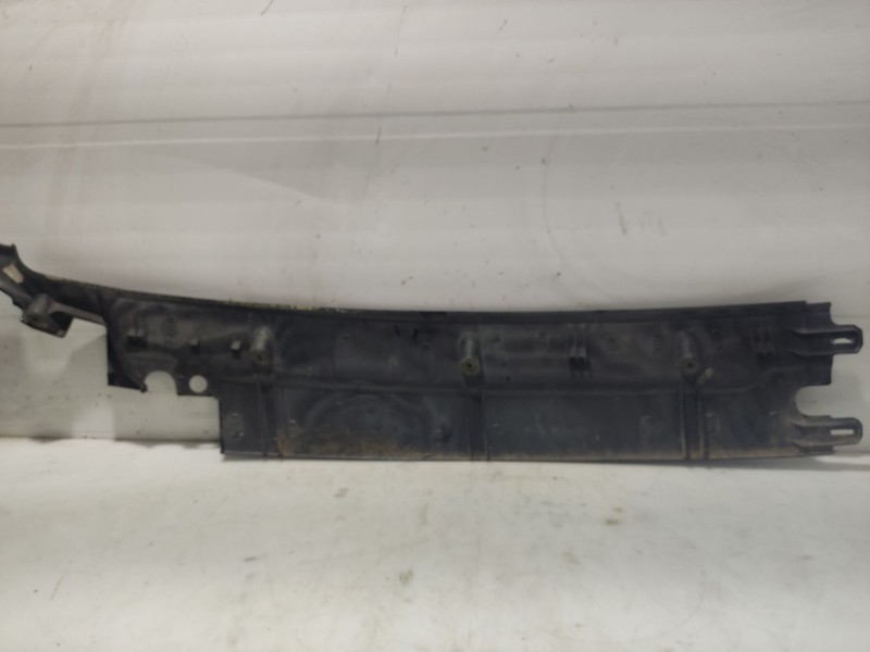 Recambio de moldura para nissan interstar (x70) referencia OEM IAM 8200121690  