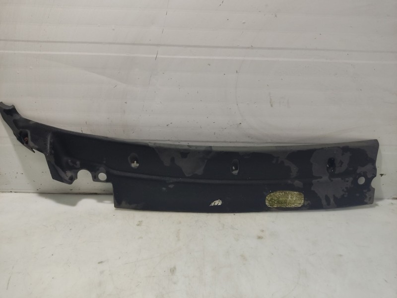 Recambio de moldura para nissan interstar (x70) referencia OEM IAM 8200121681 8200187748 