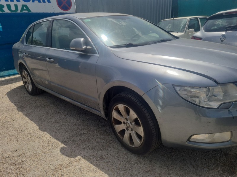 skoda superb ii (3t4) del año 2009