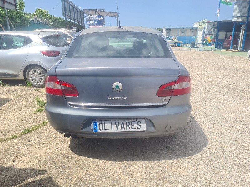 skoda superb ii (3t4) del año 2009