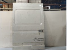 Recambio de puerta lateral corredera derecha para nissan interstar (x70) referencia OEM IAM 8210000QA  