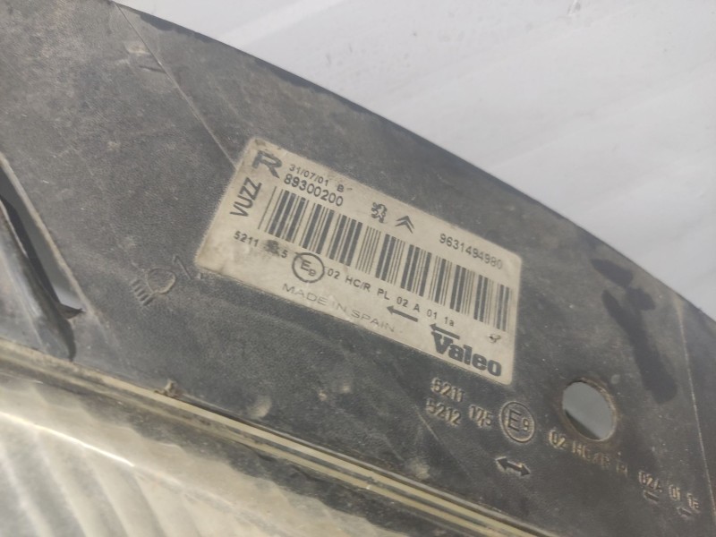 Recambio de faro derecho para citroën xsara picasso (n68) 2.0 hdi referencia OEM IAM 6205W0  