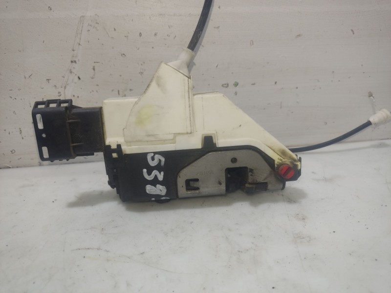 Recambio de cerradura puerta trasera derecha para peugeot 308 referencia OEM IAM 9138Q7  