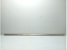 Recambio de moldura puerta delantera derecha para ford mondeo iii (b5y) 2.0 16v tddi / tdci referencia OEM IAM 1455558 1S7120938