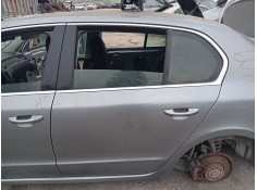 Recambio de puerta trasera izquierda para skoda superb ii (3t4) 2.0 tdi referencia OEM IAM 3T5833055  