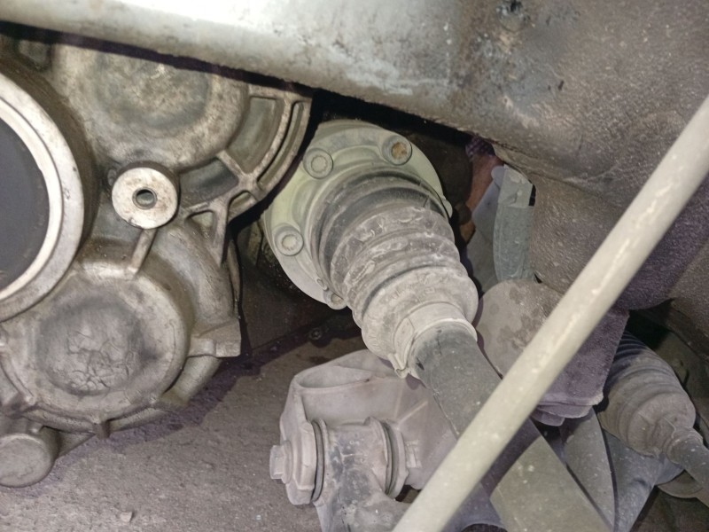 Recambio de transmision delantera izquierda para skoda superb ii (3t4) 2.0 tdi referencia OEM IAM 3C0407271AJ  