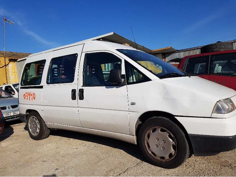 peugeot expert kombi confort acristaldo (5 asientos)   |   05.00 - ... | 2000 | 94 cv / 69 kw del año 2000