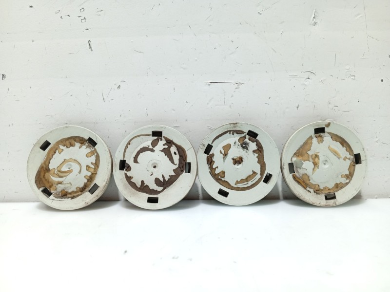 Recambio de tapacubos para skoda superb ii (3t4) 2.0 tdi referencia OEM IAM 6U0601151L  