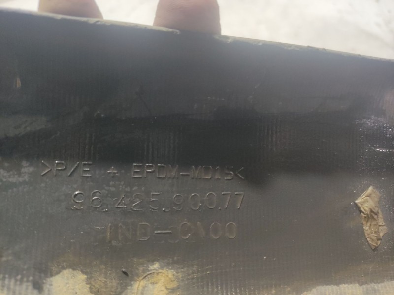 Recambio de moldura para citroën xsara picasso (n68) 2.0 hdi referencia OEM IAM 942590077  