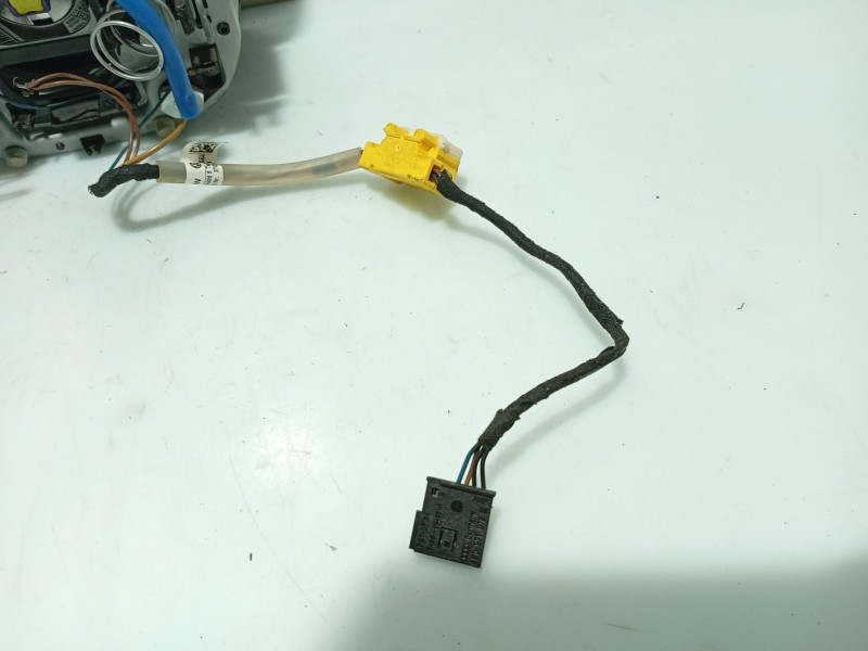 Recambio de airbag delantero izquierdo para skoda superb ii (3t4) 2.0 tdi referencia OEM IAM 3T0880201B  