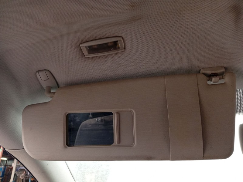 Recambio de parasol izquierdo para skoda superb ii (3t4) 2.0 tdi referencia OEM IAM 3T0857551G  