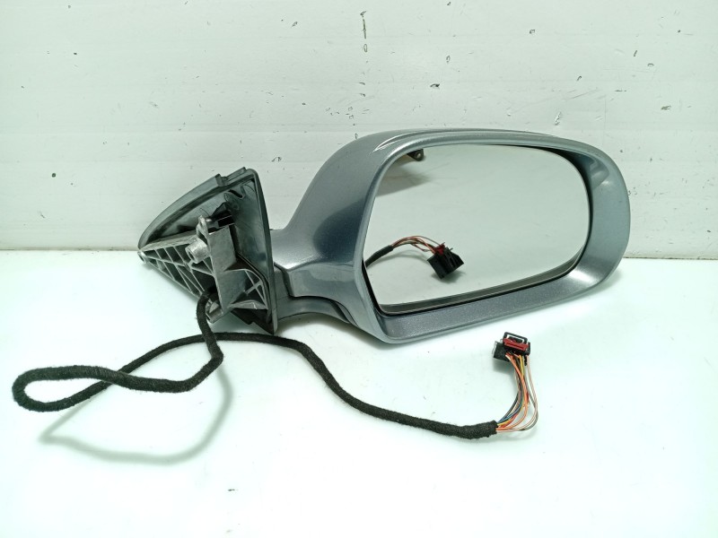 Recambio de retrovisor derecho para skoda superb ii (3t4) 2.0 tdi referencia OEM IAM 3T1857508BH  