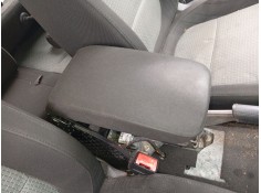 Recambio de consola central para skoda superb ii (3t4) 2.0 tdi referencia OEM IAM 3T0864207B  