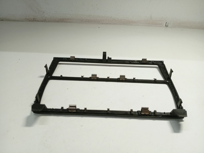 Recambio de moldura para audi a6 c5 avant (4b5, 4b6) 2.5 tdi referencia OEM IAM 4B0863263  