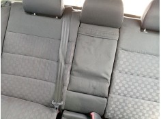 Recambio de cinturon seguridad trasero central para audi a6 c5 avant (4b5, 4b6) 2.5 tdi referencia OEM IAM 4B9857807V04  