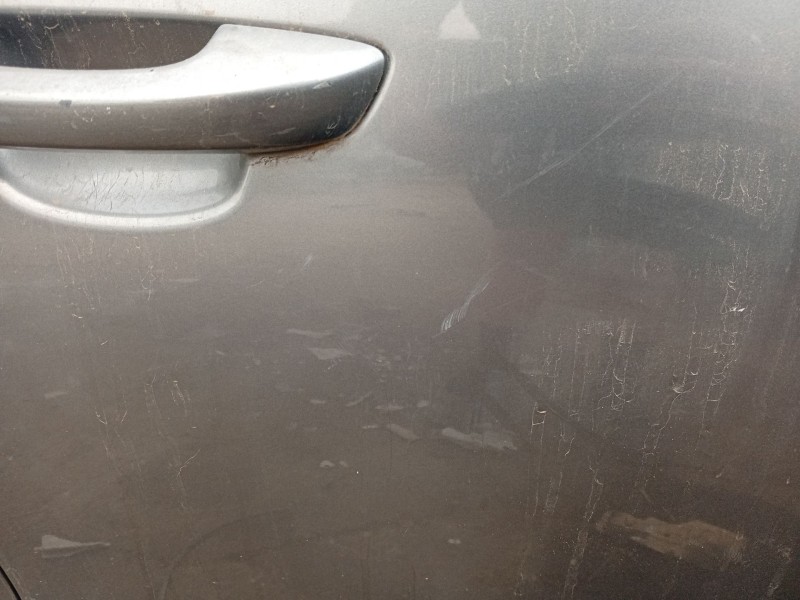 Recambio de puerta delantera derecha para skoda superb ii (3t4) 2.0 tdi referencia OEM IAM 3T0831056  