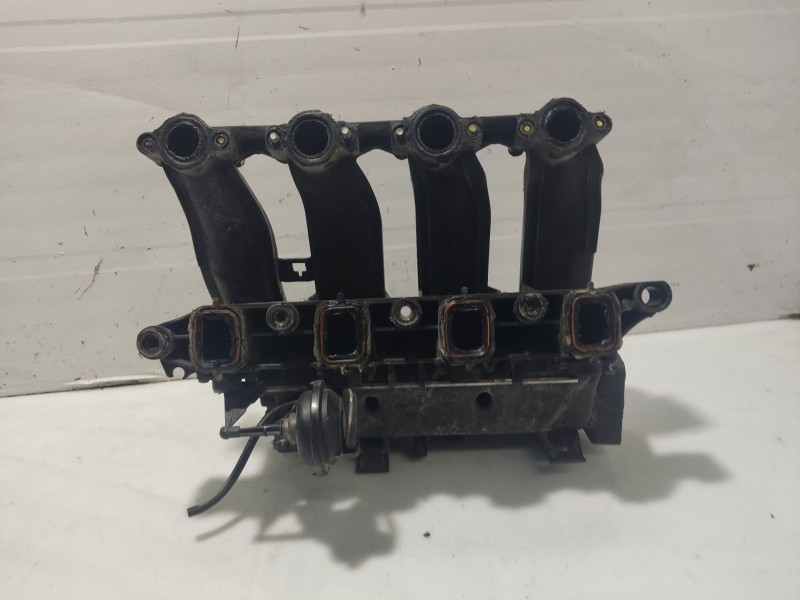 Recambio de colector admision para bmw serie 3 berlina (e46) referencia OEM IAM 7787318 7788194 