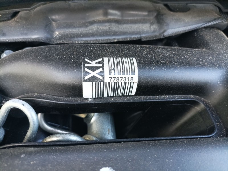 Recambio de colector admision para bmw serie 3 berlina (e46) referencia OEM IAM 7787318 7788194 