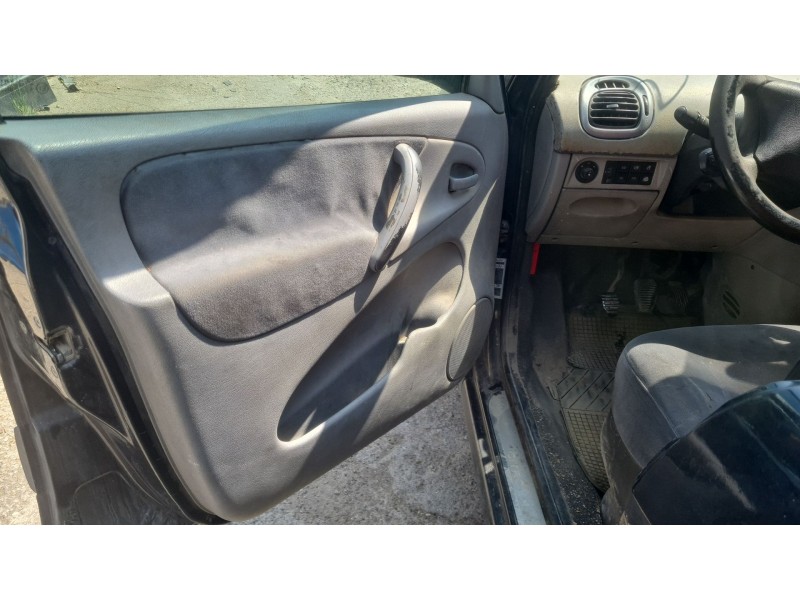 citroën xsara picasso (n68) del año 2006