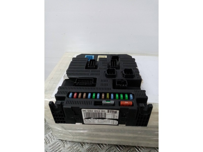 Recambio de caja reles / fusibles para  referencia OEM IAM 9659285380  