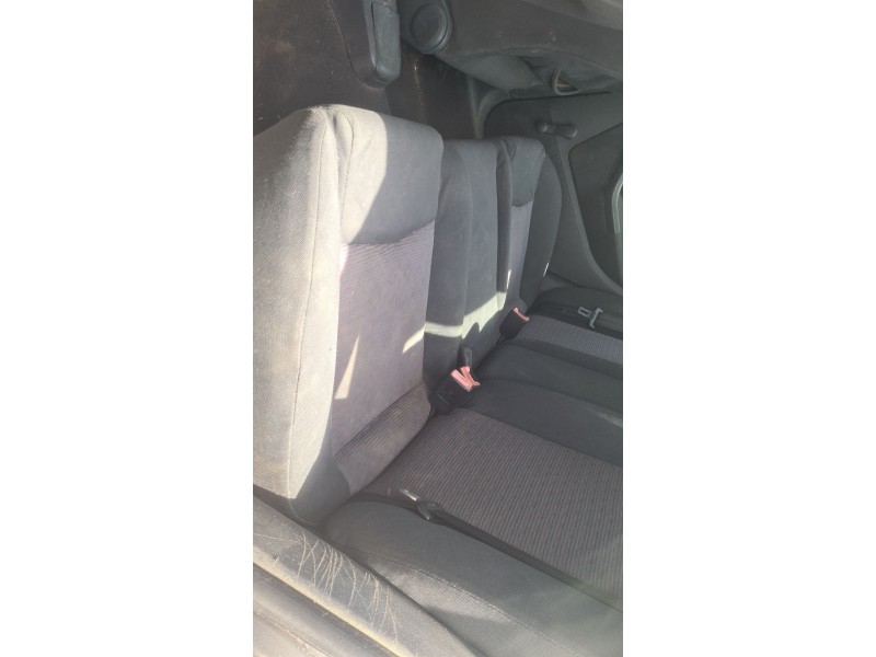 seat cordoba (6l2) del año 2003