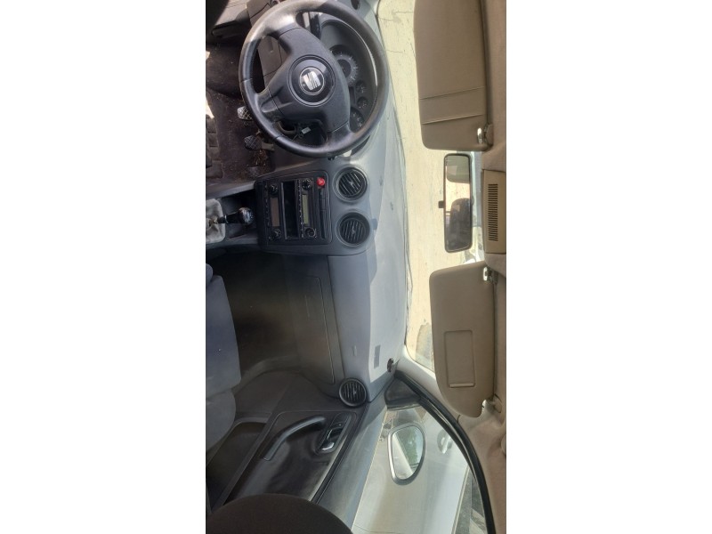 seat cordoba (6l2) del año 2003