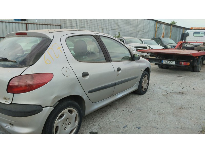peugeot 206 hatchback (2a/c) del año 2001