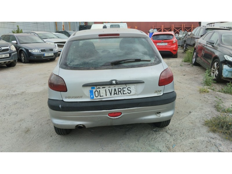 peugeot 206 hatchback (2a/c) del año 2001
